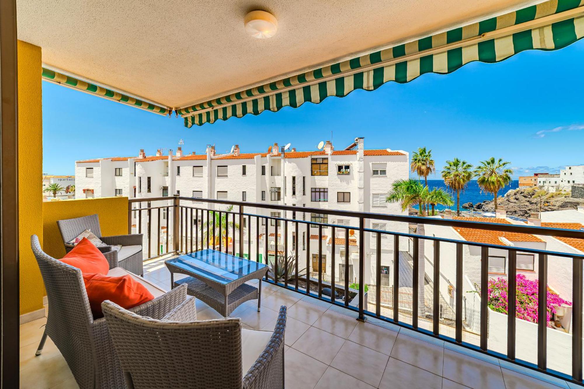 Family Apartment With 3 Bedrooms And Balcony Near Los Gigantes And Ocean بويرتو دي سانتياغو المظهر الخارجي الصورة