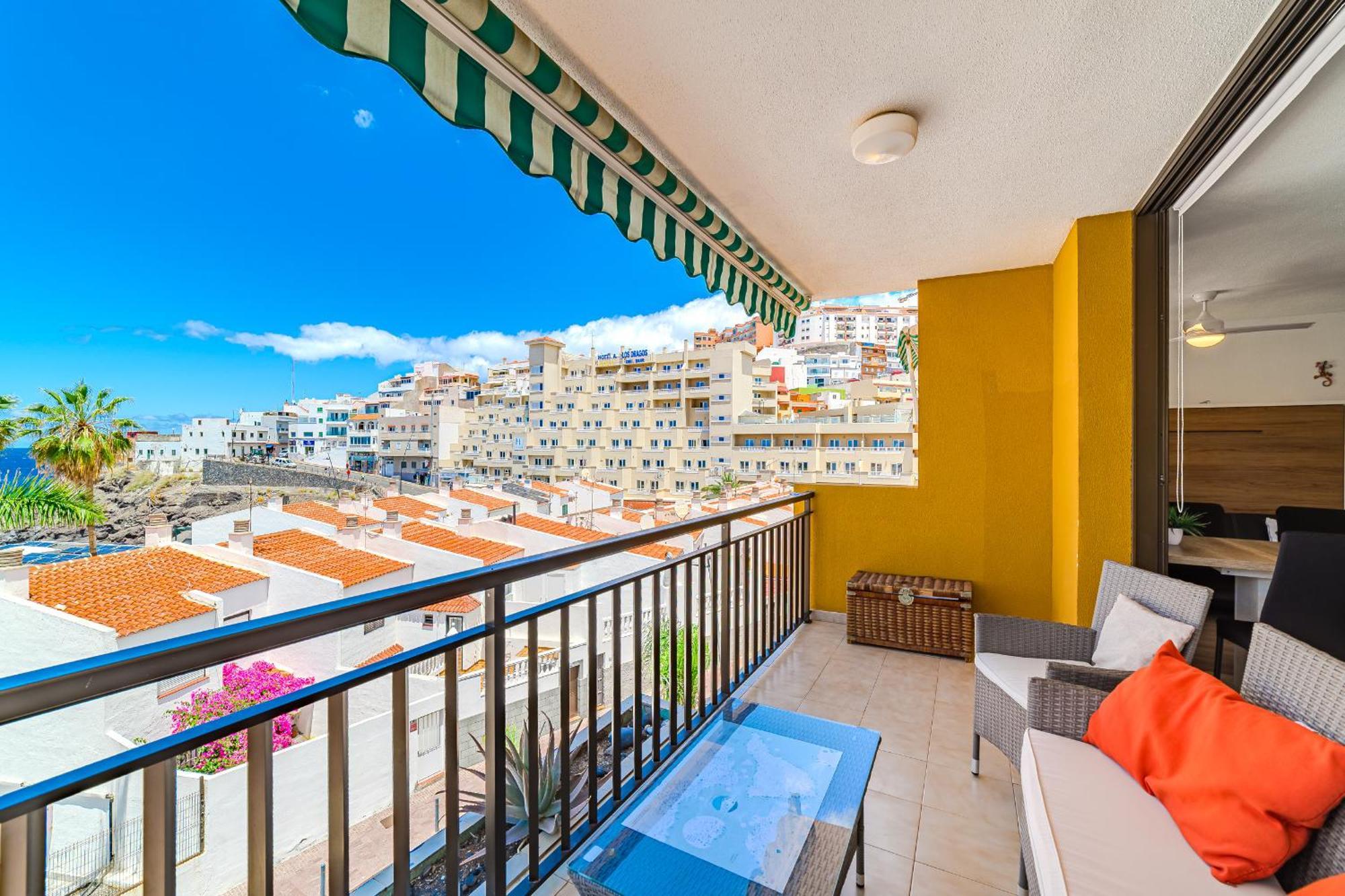 Family Apartment With 3 Bedrooms And Balcony Near Los Gigantes And Ocean بويرتو دي سانتياغو المظهر الخارجي الصورة